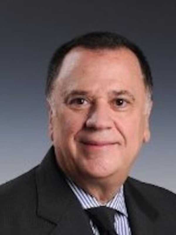School Trustee Accused Of Plagiarism In South Orangetown