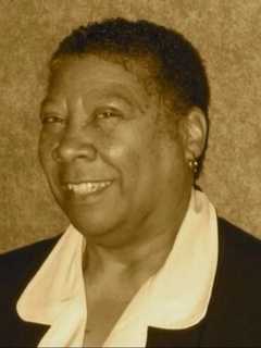 Rosalind Grant Performs Jazz Standards At Fort Lee Library