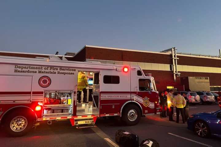 HAZMAT: Chemical Spill At Waltham Laboratory Sends 2 Workers To Hospital