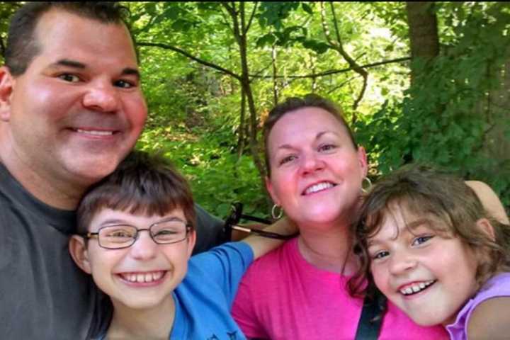 Mahwah firefighter Gio Pertuz died Monday, leaving his wife, Linda, and two children devastated.