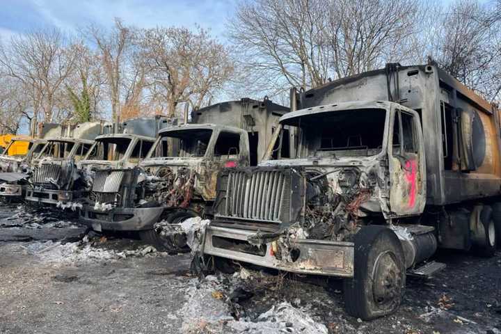 6 Garbage Trucks Destroyed In Blaze In Huntington