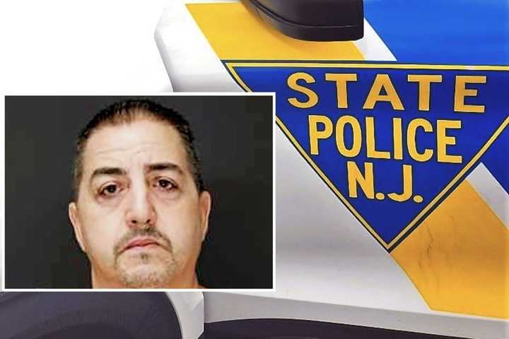 Police Impersonator Flashes Badge At Route 80 Crash, Flattens Trooper's Tires At Hospital: NJSP