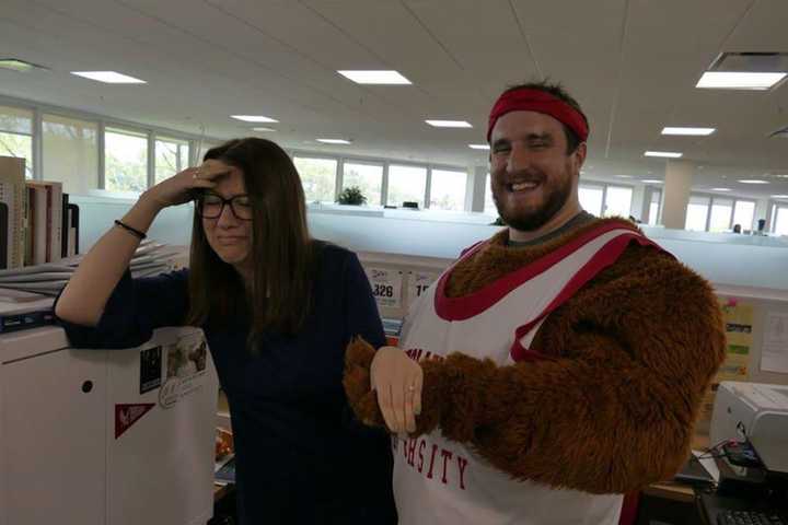 Little Falls Man Proposes To College Sweetheart As Montclair State Mascot