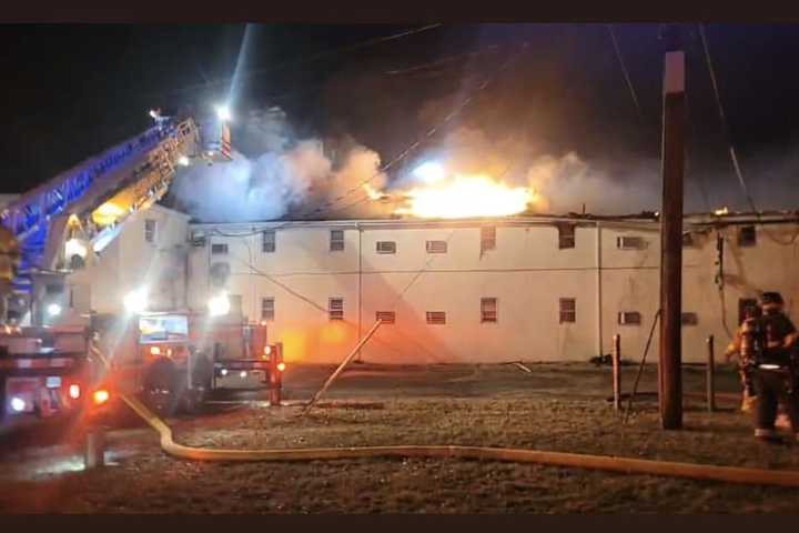 Motel 6 Fire Sparked By Manager's Mobile Home In Mechanicsburg: Authorities (VIDEO)