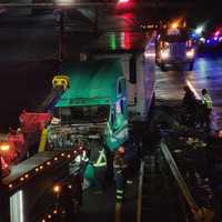 <p>Brookside Towing removed the rig with a heavy-duty wrecker.</p>