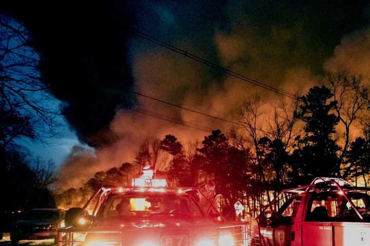 Large North Jersey Brush Fire Continues Burning