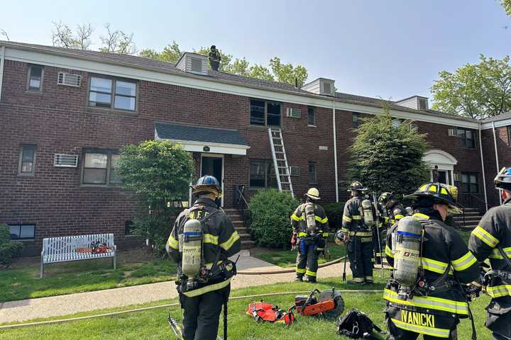 UPDATE: Firefighter Injured In Vacant Garden Apartment Blaze In Hasbrouck Heights