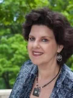 Rochelle Chamlin Will Perform At Cliffside Park's Library