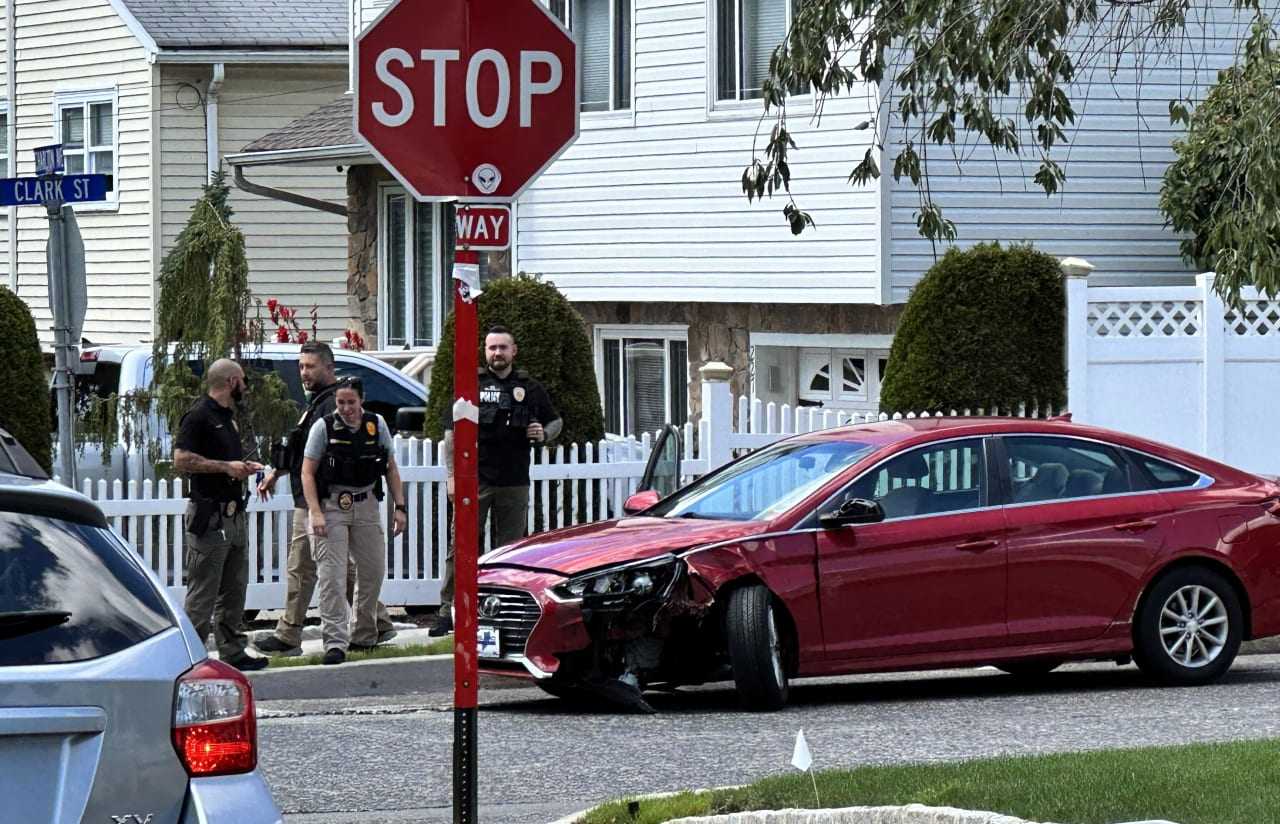 HIT AND RUN: Driver Flees After Stolen Car Crash At Hank's Franks