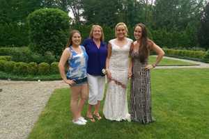 Community Rallies For Grieving Tenafly Daughters