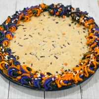 <p>A custom cookie pie designed by Steph&#x27;s cookie bakeshop.</p>