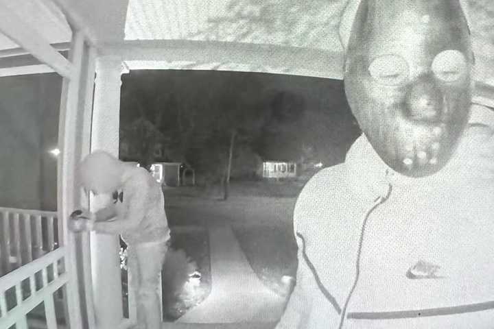 'Friday the 13th' Mask Wearing Suspect Attempts Break-In: Verona PD