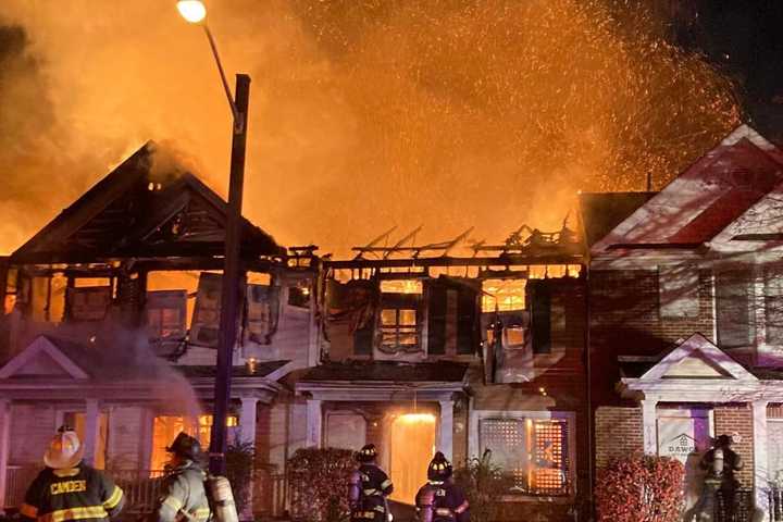 Fire Rips Through 4 Camden Homes (VIDEO)