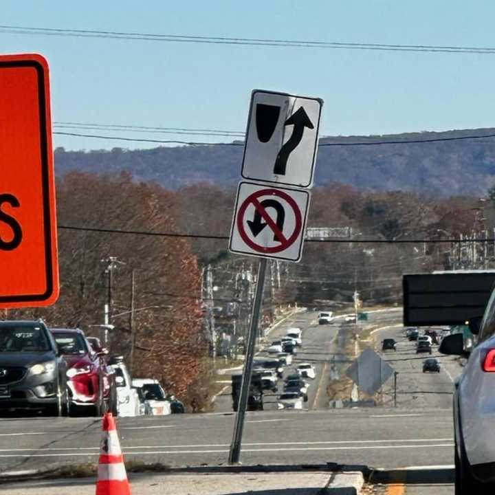 A "No U-Turn" sign has been installed by the NJDOT at the North Beverwyck Road intersection along Route 46 in Parsippany.