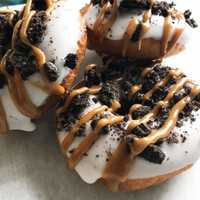 <p>Golden Oreo doughnuts</p>