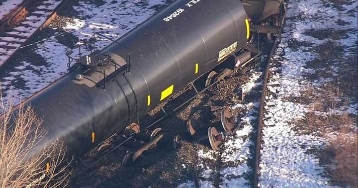 A train derailed in Linden early Thursday morning