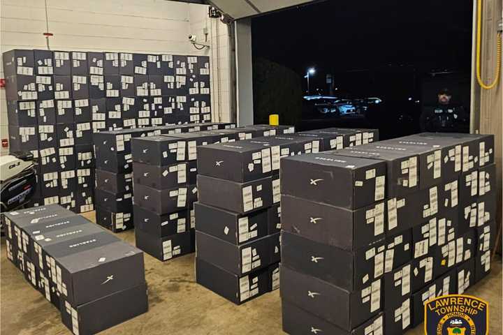 $400K In Stolen Starlink Terminals Found In NJ Garage: 'Largest SpaceX Fraud Recovery To Date'