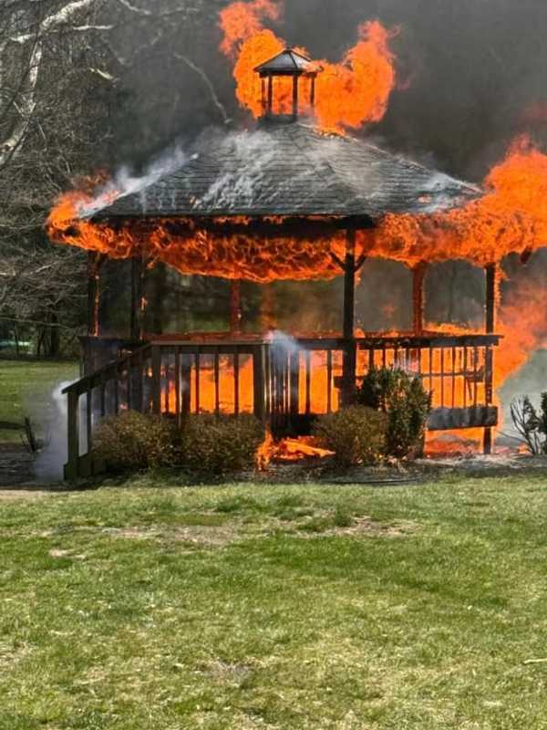 Gazebo Engulfed In Flames: High Bridge FD