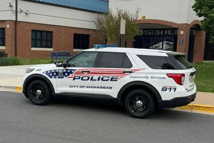 Police Investigation Closes Manassas Street, School Shelters In Place (DEVELOPING)