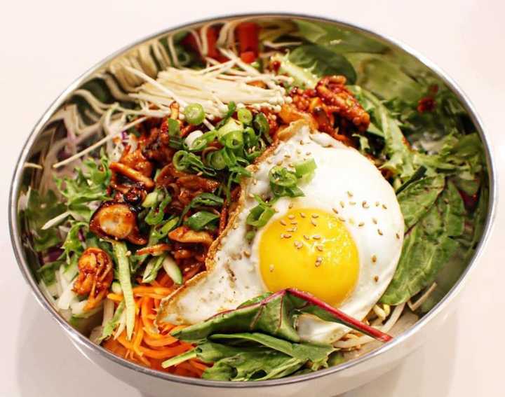 Kimchi Mama&#x27;s new Broad Avenue location is serving up the same Bibimbap and Korean BBQ.