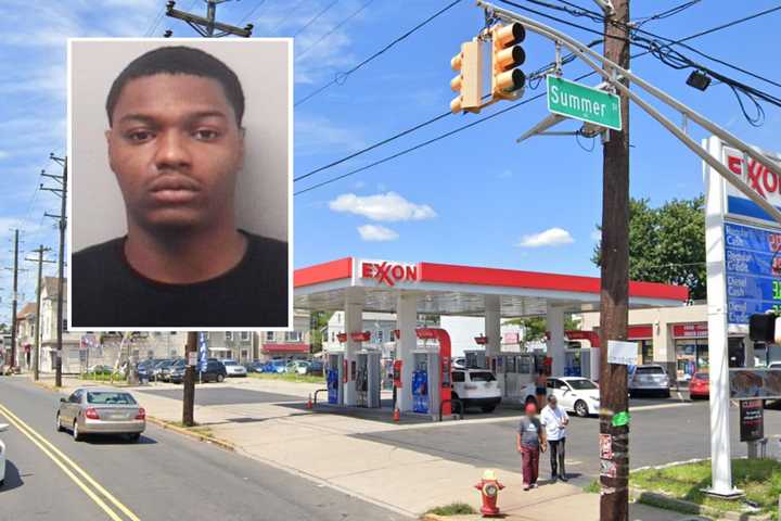 Sheriff: Former Paterson Eastside Football Standout Busted With 259 Heroin Folds For Sale