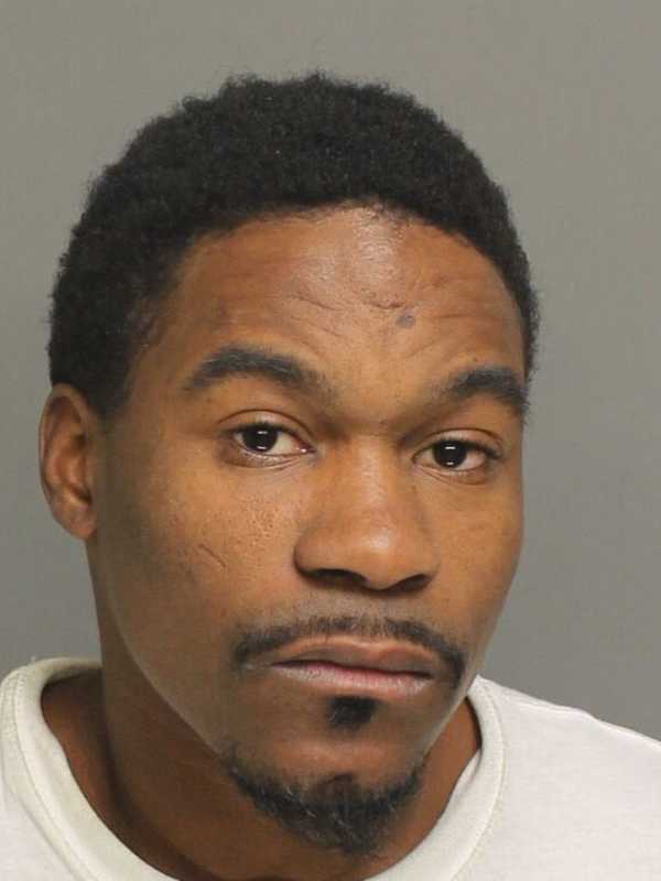 Bridgeport Man Pleads Not Guilty To Stratford Shooting & Robbery