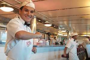 Johnny Rockets Shutters Garden State Plaza Location