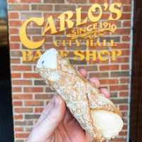 <p>Carlo&#x27;s Bake Shop</p>