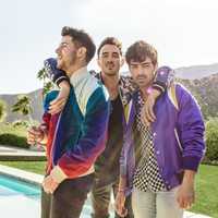 <p>The Jonas Brothers are coming home.</p>