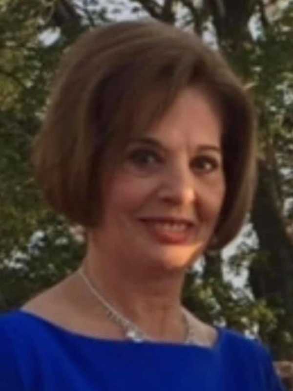 Esther Ferris, Mother Of Jeanine Pirro, Dies