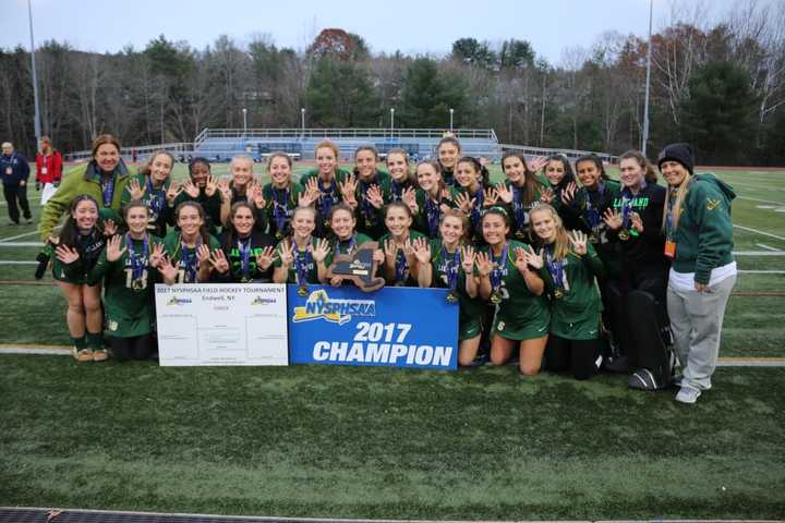 Lakeland Field Hockey Goes Undefeated, Captures 9th Straight Title