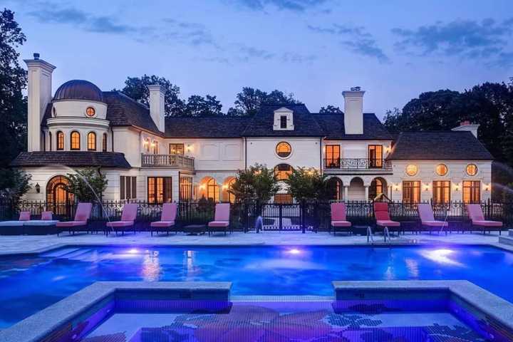 'You Deserve It': Custom-Built Mansion For Sale In Port Washington