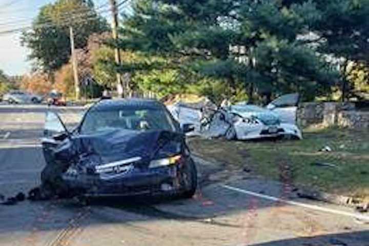 Woman Killed, Four Injured In Two-Vehicle Fairfield County Crash