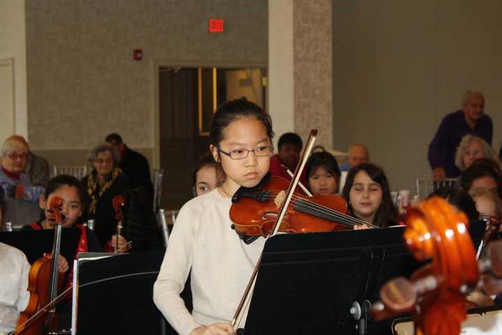 Fifth-grade orchestra students from Anne Hutchinson and Greenvale entertained Eastchester senior citizens with a concert on Valentine&#x27;s Day.