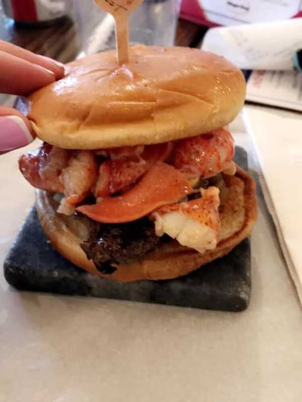 The Rex Burger & Lobster Offers A Different Kind Of Dining Experience In Mineola