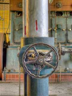 Avery Danzinger's Photographs Displayed In Beacon Exhibit