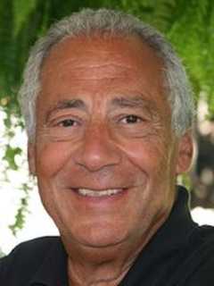 Rabbi Solomon Acrish Of Southeast's Temple Beth Elohim, 76
