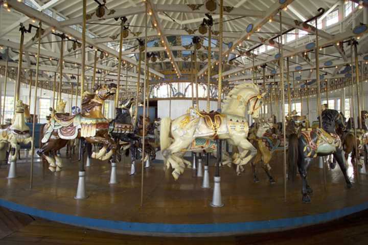 Lighthouse Point Park Carousel