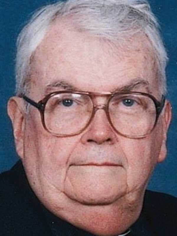 Edward Charles Thompson, 82, Longtime Ridgewood-Area Priest