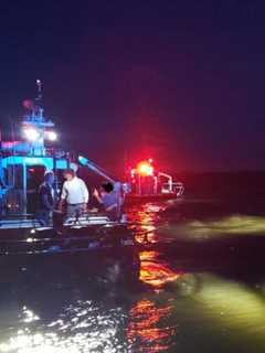 Three Children, Two Adults Rescued From Sinking Boat In Great South Bay