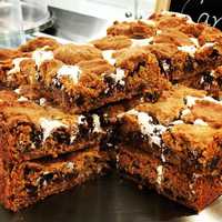 <p>S&#x27;mores cookie bars</p>