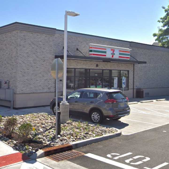 Wallington 7-Eleven, Paterson Avenue