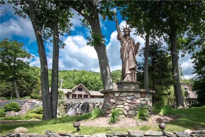 Captain's Castle: Derek Jeter's Hudson Valley Estate Back On Market For $12.75M