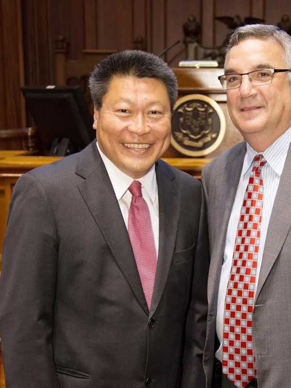 State Sen. Hwang Greets Bridgeport's St. Vincent Medical Center At Capitol