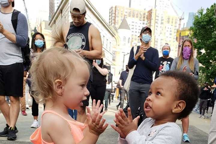 Photographer Captures Precious Moment During Rally