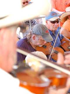 Jam With Hootenanny Group Jam Session At Valley Cottage Library