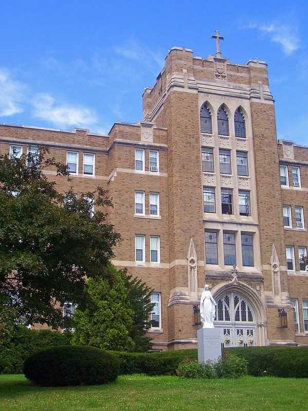 Students, Faculty Worry About State Of Mount St. Mary College