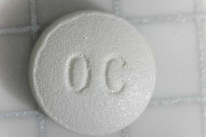 Ex-Doctor From Suffolk Sentenced For Conspiring To Distribute Oxycodone