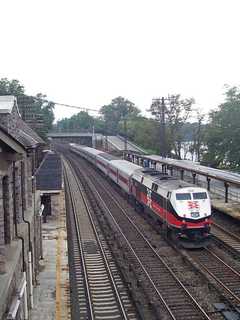 Sandy Project Worker Suffers Lacerated Torso At Philipse Manor Station