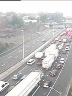 Truck Crashes On I-95 & Merritt Cause Closures, Big Traffic Delays